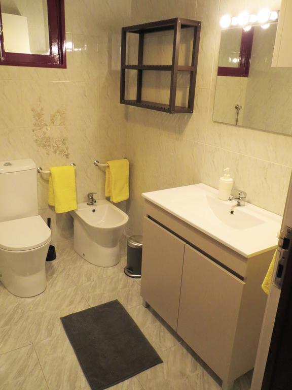 Porto 3 Bedroom Beach Apartment Matosinhos  Exterior photo